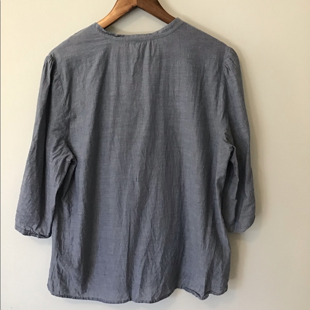 Cute Loft Ruffled Top - Picture 4 of 4